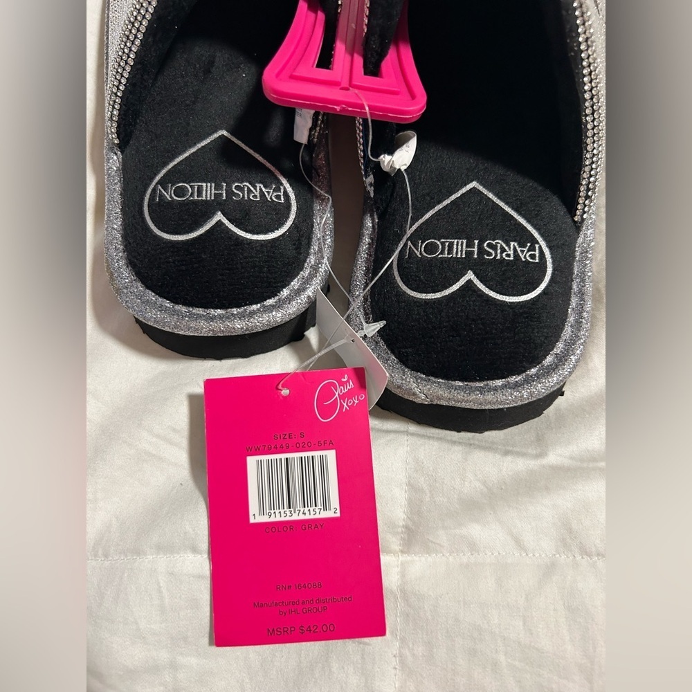Paris Hilton Rhinestone Slippers, sz 5/6, That’s Hot, NEW with tags - Picture 4 of 6